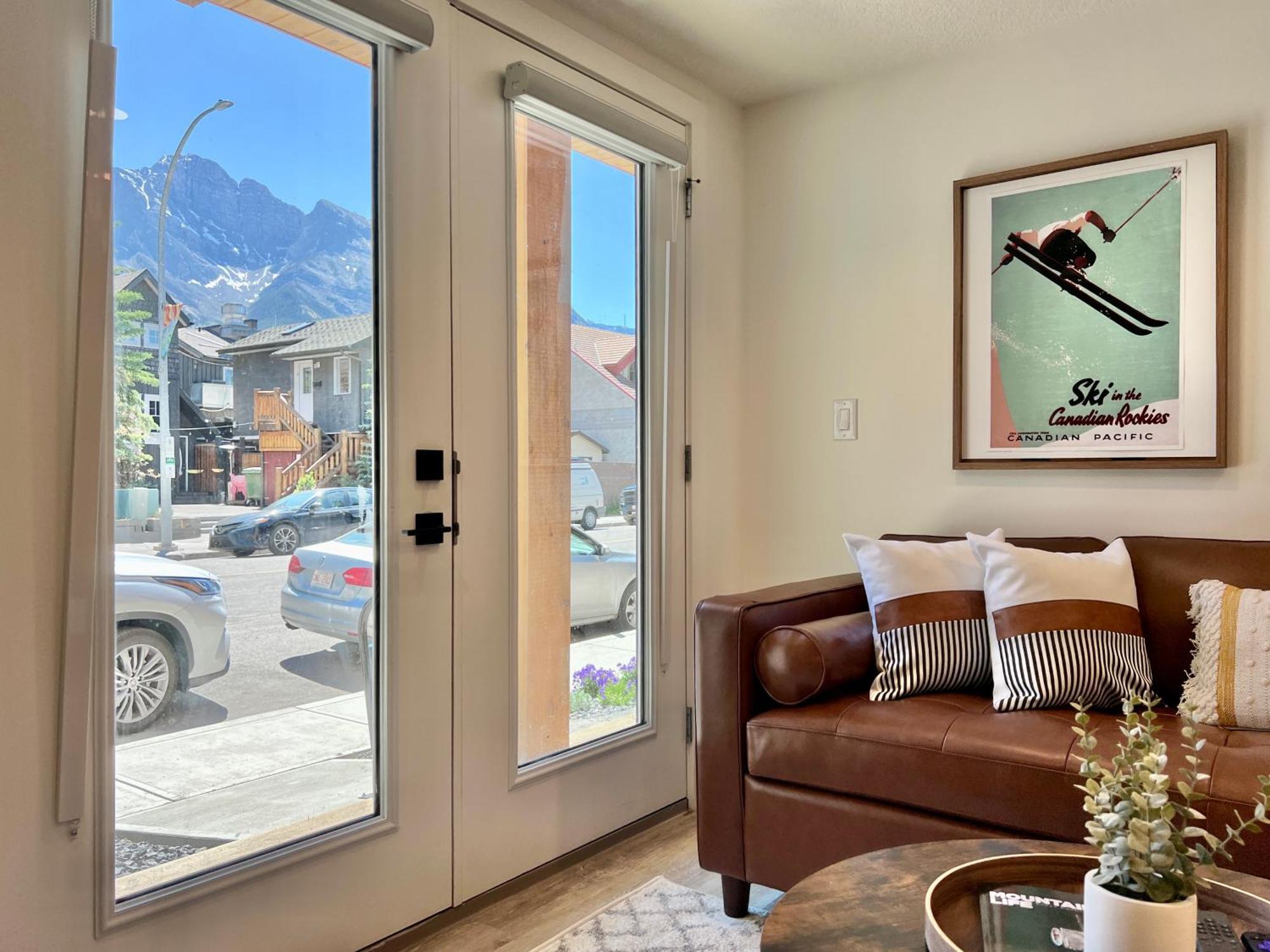 Special! New Downtown Mtn View Free Parking 2B&2B Lejlighed Canmore Eksteriør billede