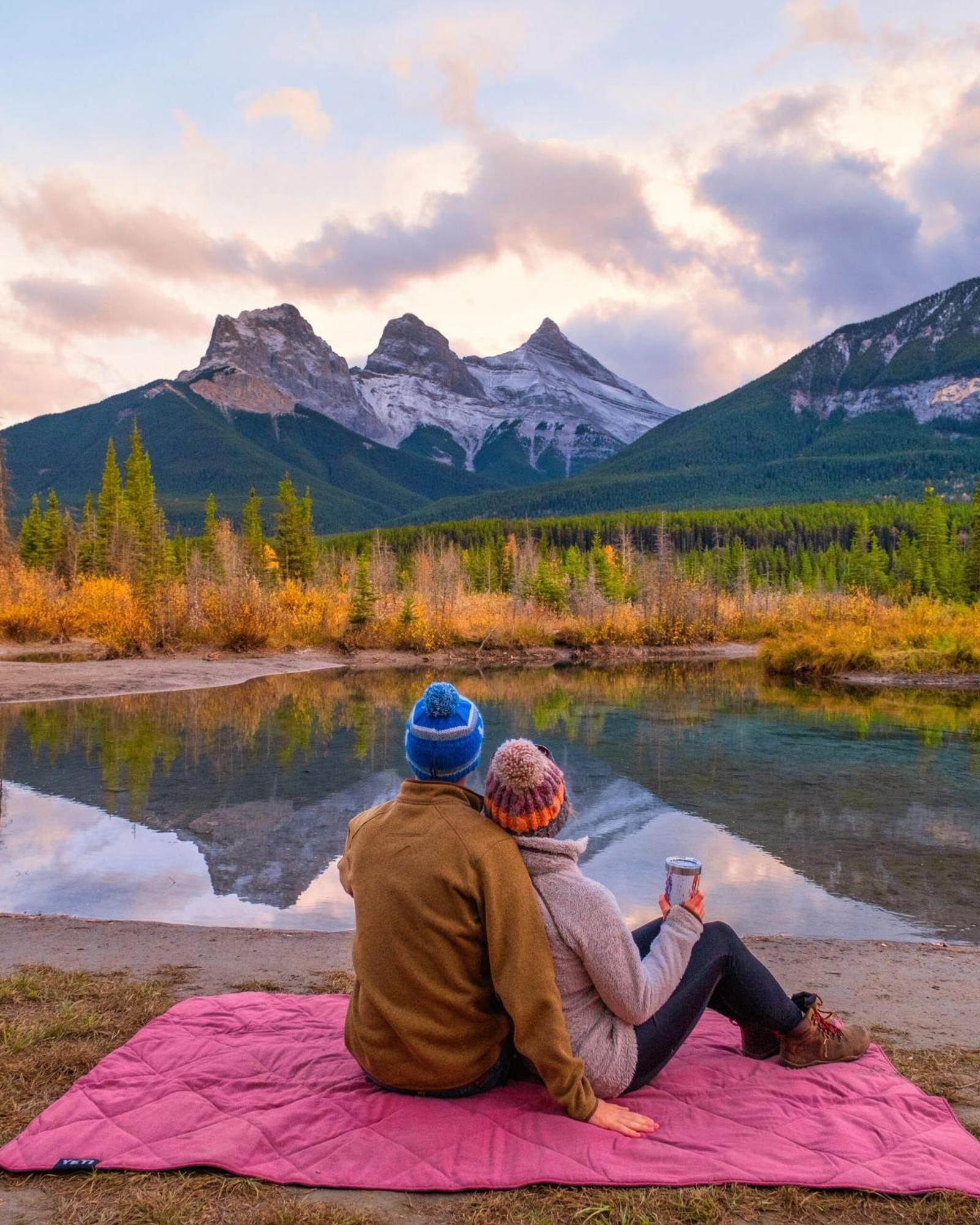 Special! New Downtown Mtn View Free Parking 2B&2B Lejlighed Canmore Eksteriør billede